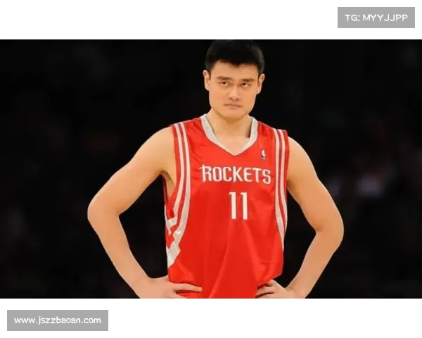 NBA五大后卫“麒麟臂”秀力量 科比不输姚明 乔丹肌肉成就 NBA五大后卫“麒麟臂”秀力量 科比不输姚明 乔丹肌肉成就